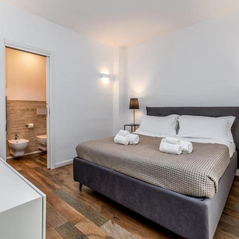 Santo Stefano Raro Rooms Collection - Appartamento Superior con 1 Camera da Letto (2 Adulti) - 8