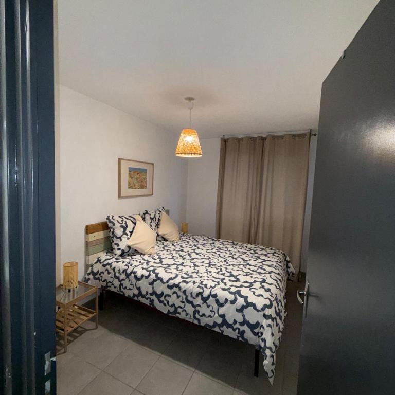 Charmant appartement moderne avec place de parking privative - Apartment mit 1 Schlafzimmer - 17
