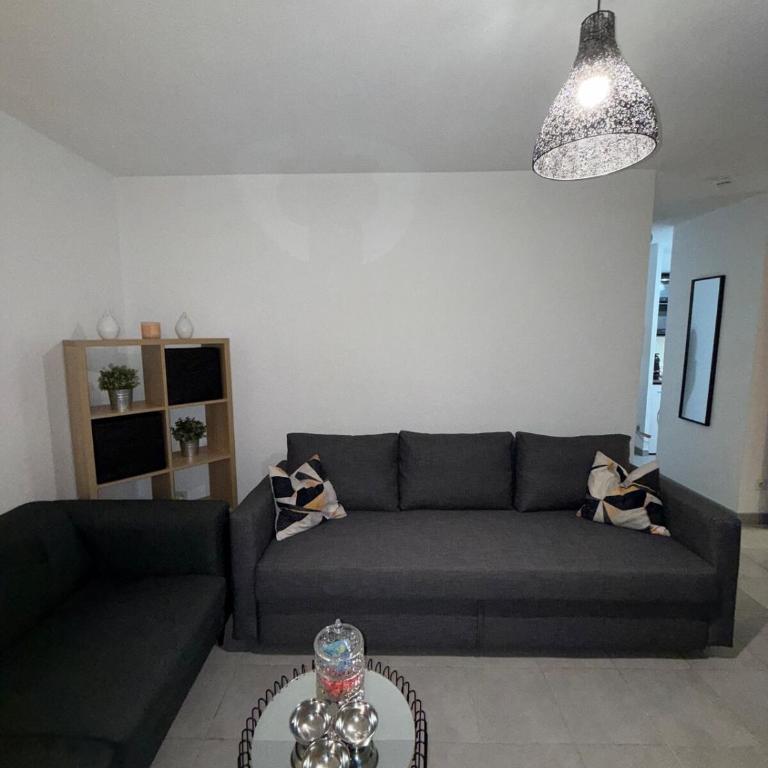 Charmant appartement moderne avec place de parking privative - Apartment mit 1 Schlafzimmer - 43