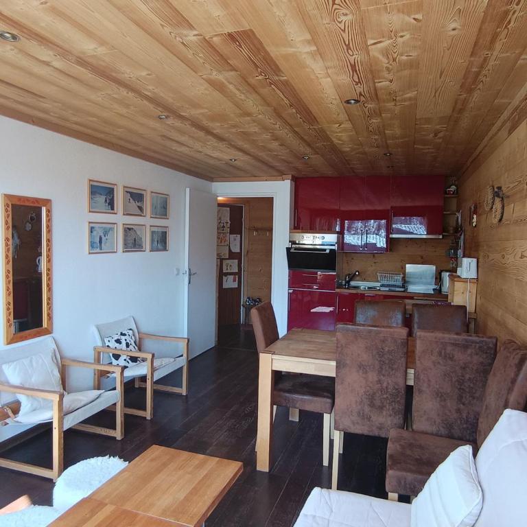 Appartement rénové style chalet, à deux pas des pistes - FR-1-445-162 - Appartement (6 Adultes) - 1