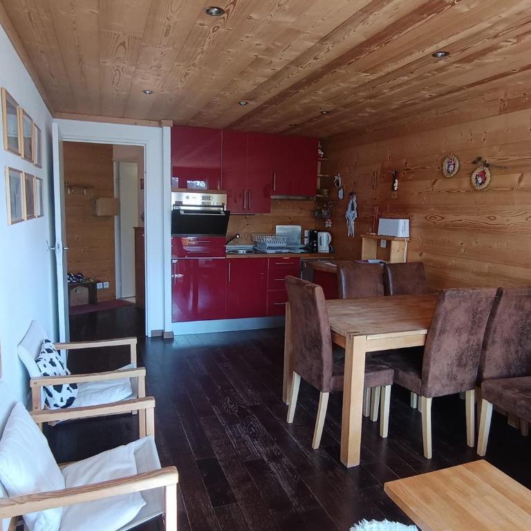 Appartement rénové style chalet, à deux pas des pistes - FR-1-445-162 - Appartement (6 Adultes) - 12