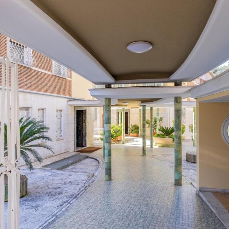 NOSTROMONDO-Elegant Suite with patio in Monti Parioli - Appartamento con 1 Camera da Letto - 14