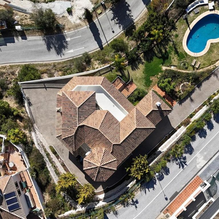 Andalusian style villa in Mijas - Villa - 3