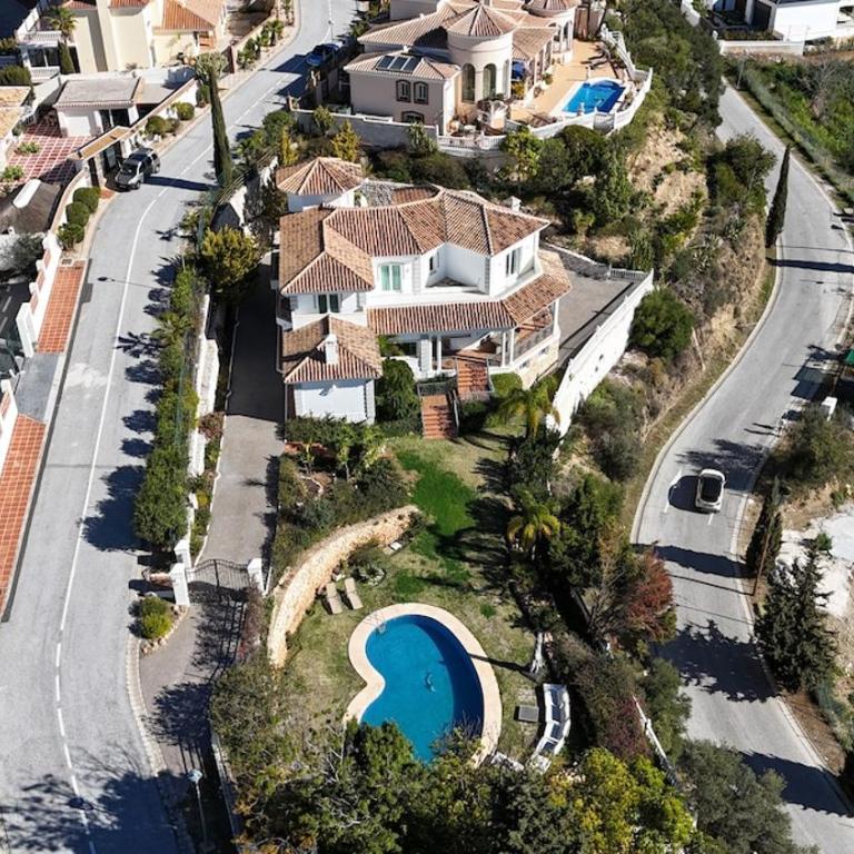 Andalusian style villa in Mijas - Villa - 7
