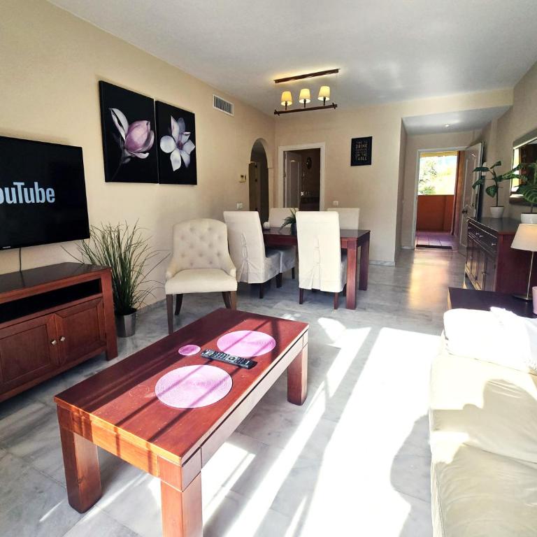 AA Guest - Reserva de Marbella Golf Course Eco - Two-Bedroom Apartment - 1