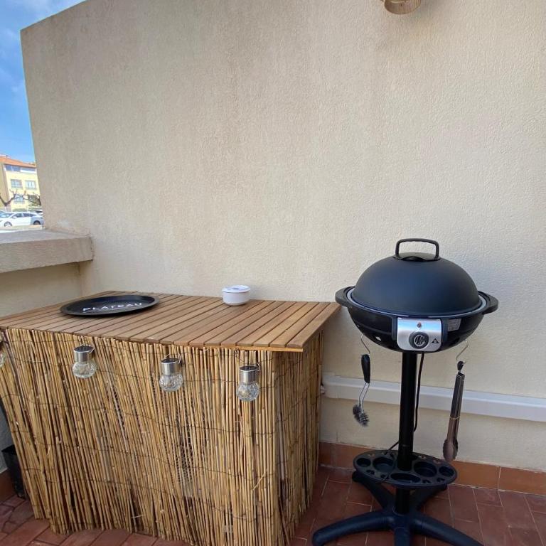 Studio entièrement rénové avec grande terrasse pour 4 personnes - Cap d'agde - Estudio Estándar - 12
