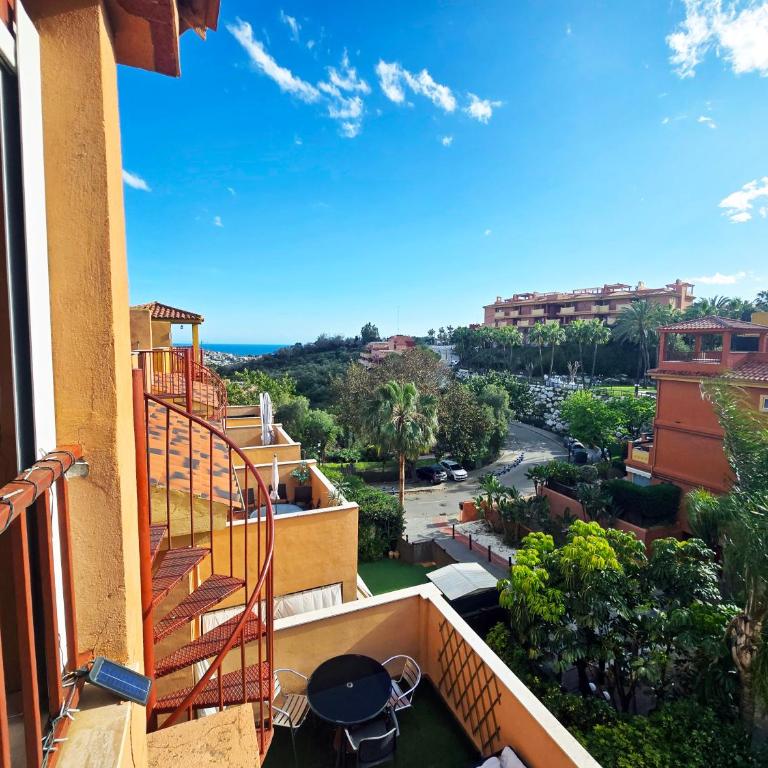 AA Guest - Reserva de Marbella Golf Course Eco - Two-Bedroom Apartment - 27