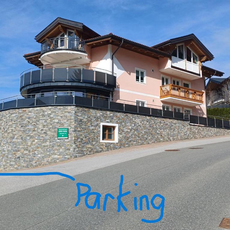 Alpendorf, Austria - Apartment mit 1 Schlafzimmer, Balkon und Bergblick - 2
