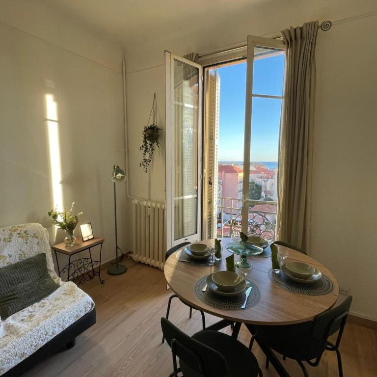 Charmant appartement situé au centre de Menton - Apartment mit 1 Schlafzimmer - 10
