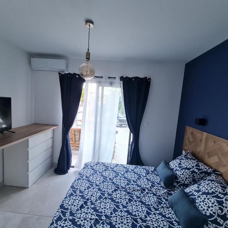Séjournez à 3 min des remparts confort et accessibilité - Appartamento con 2 Camere da Letto - 2
