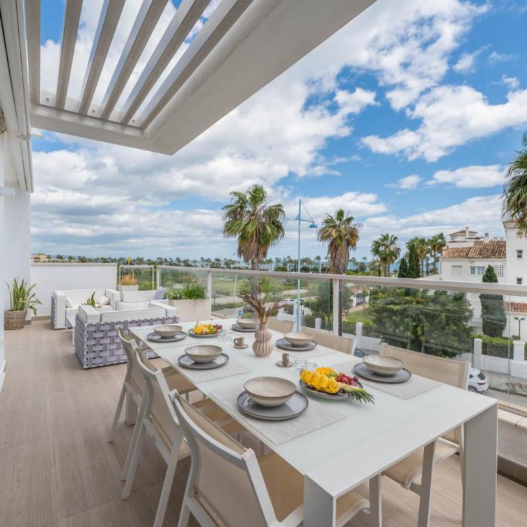 Newly Built 3 BDRM Lavish Penthouse Next to Beach - Apartamento de 3 dormitorios con vistas al mar - 13
