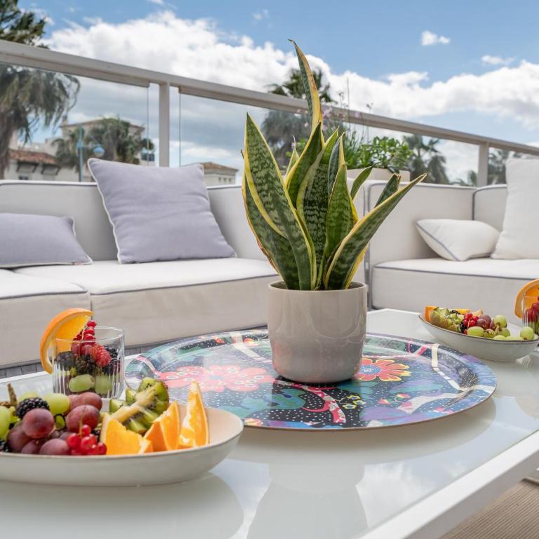 Newly Built 3 BDRM Lavish Penthouse Next to Beach - Apartamento de 3 dormitorios con vistas al mar - 16