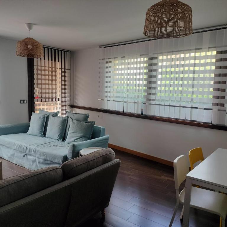 Apartamentos Suites&Homes - 2 Bedroom Apartment with Garden View, Calle Gibraltar 18 - 1