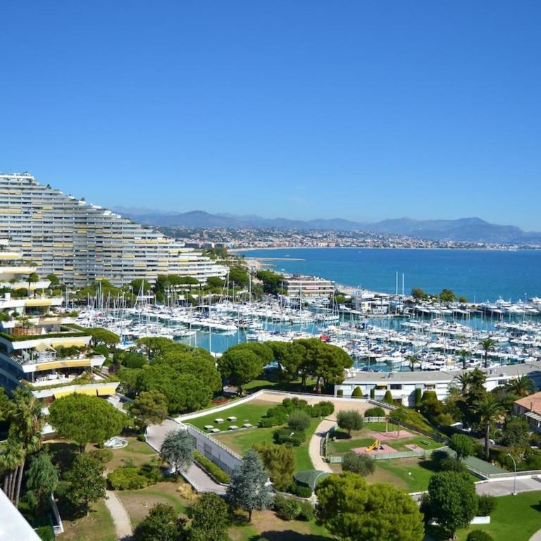 Marina Baie des Anges, Sublime Studio - Appartement - Vue sur Mer - 1