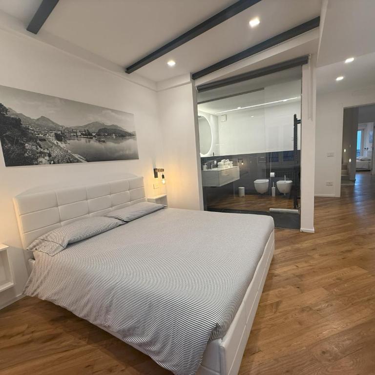 East West Room - Camera Matrimoniale con Bagno Privato - 18