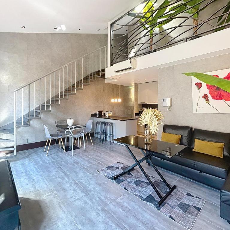 Hoche - Apartment mit 2 Schlafzimmern und Balkon - 1