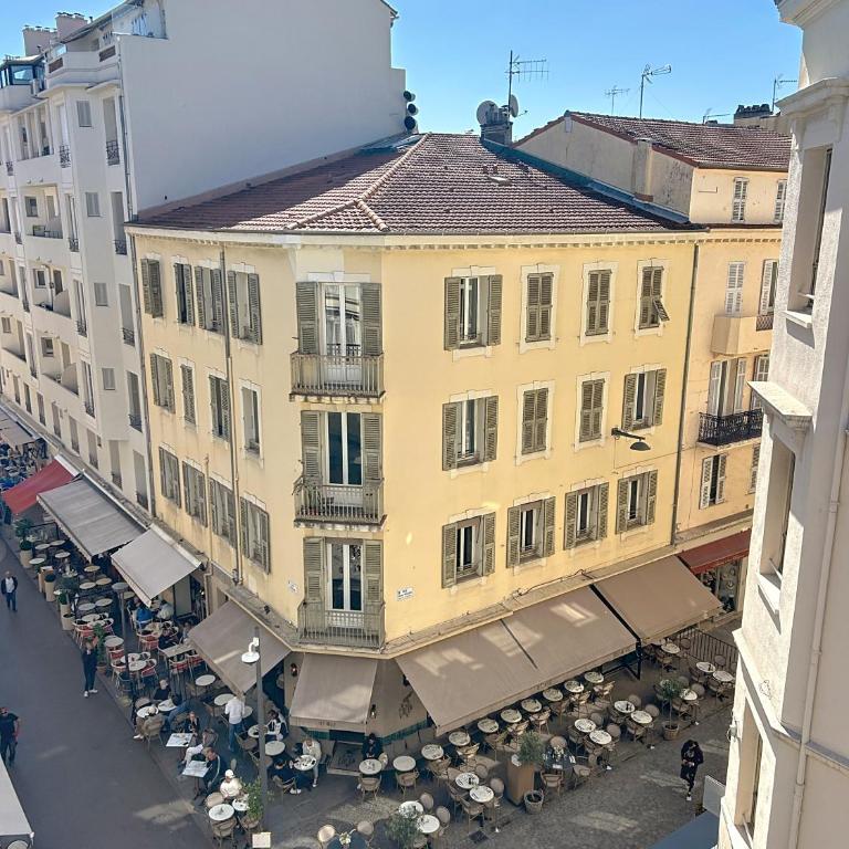 Hoche - Apartment mit 2 Schlafzimmern und Balkon - 26
