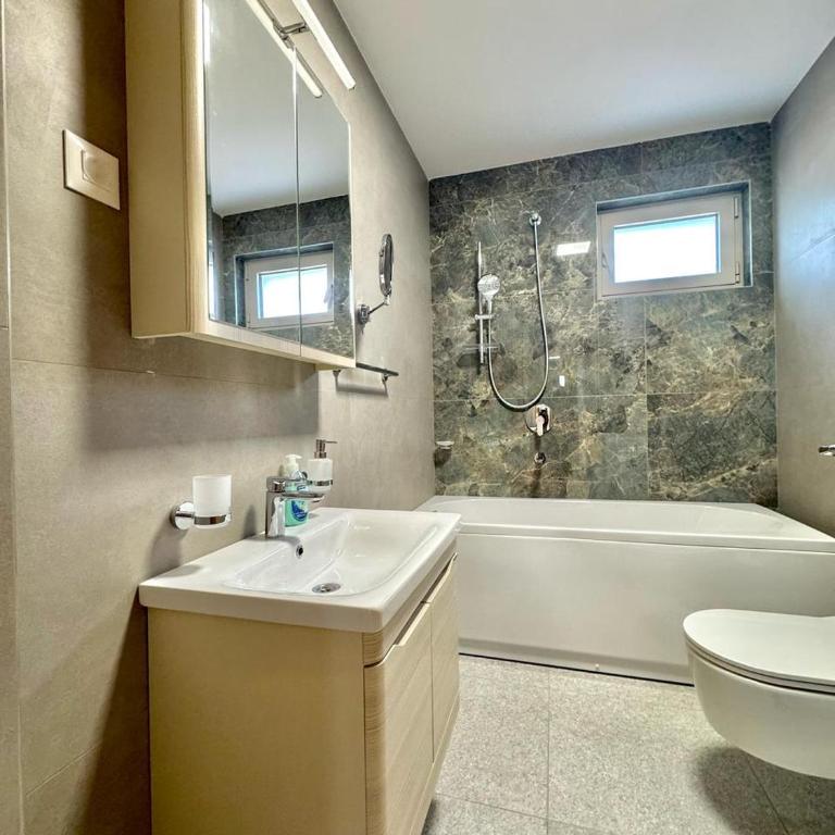 Luxury Apartments Przno - Apartman sa 3 Spavaće Sobe i Pogledom na More - 23