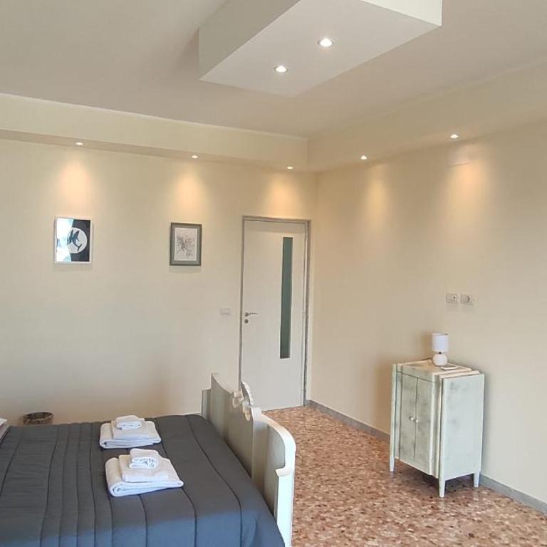 Blu House - Three-Bedroom Apartment - 32