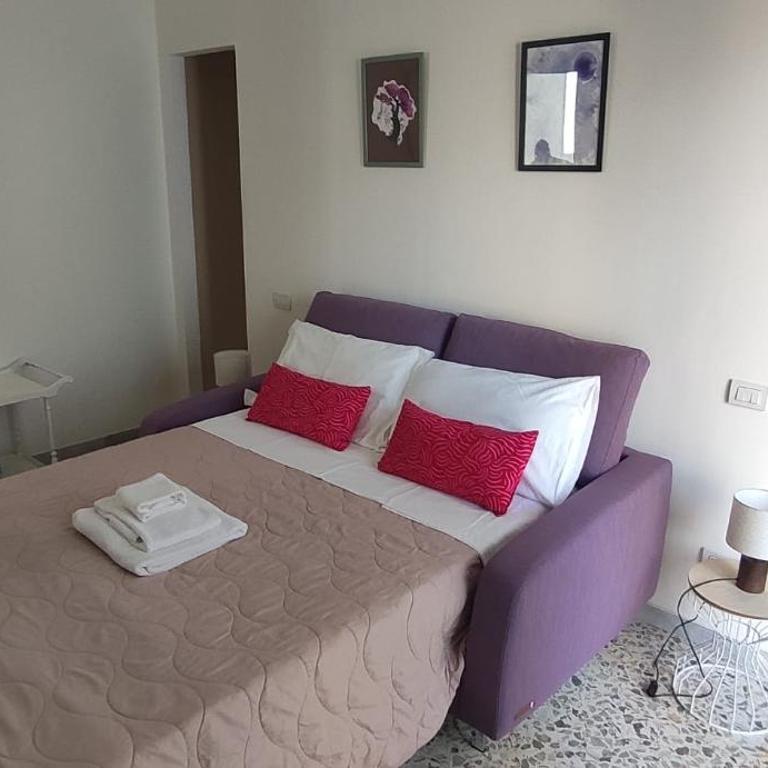 Blu House - Three-Bedroom Apartment - 33