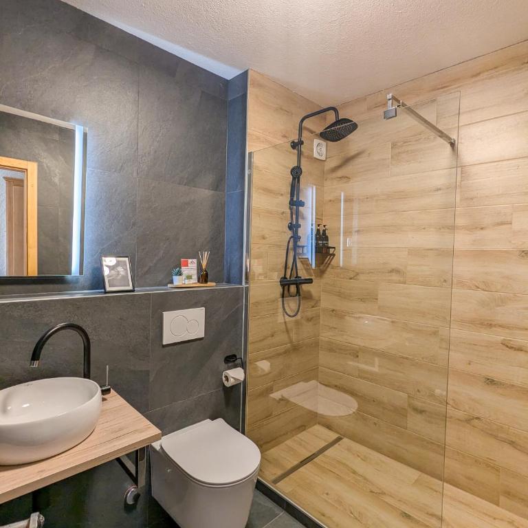 Calme, jardin & cheminée à Villars, proche centre - Apartment mit 1 Schlafzimmer - 3