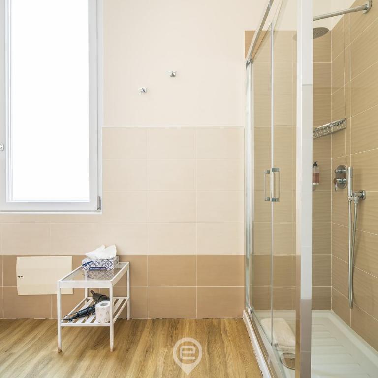 Estay Piazza Repubblica - Camera Matrimoniale con Bagno Privato - 4