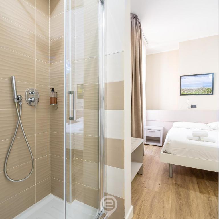 Estay Piazza Repubblica - Camera Matrimoniale con Bagno Privato - 3