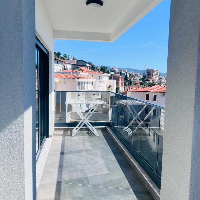Swiss DELUXE Appartement - Two-Bedroom Apartment - 28