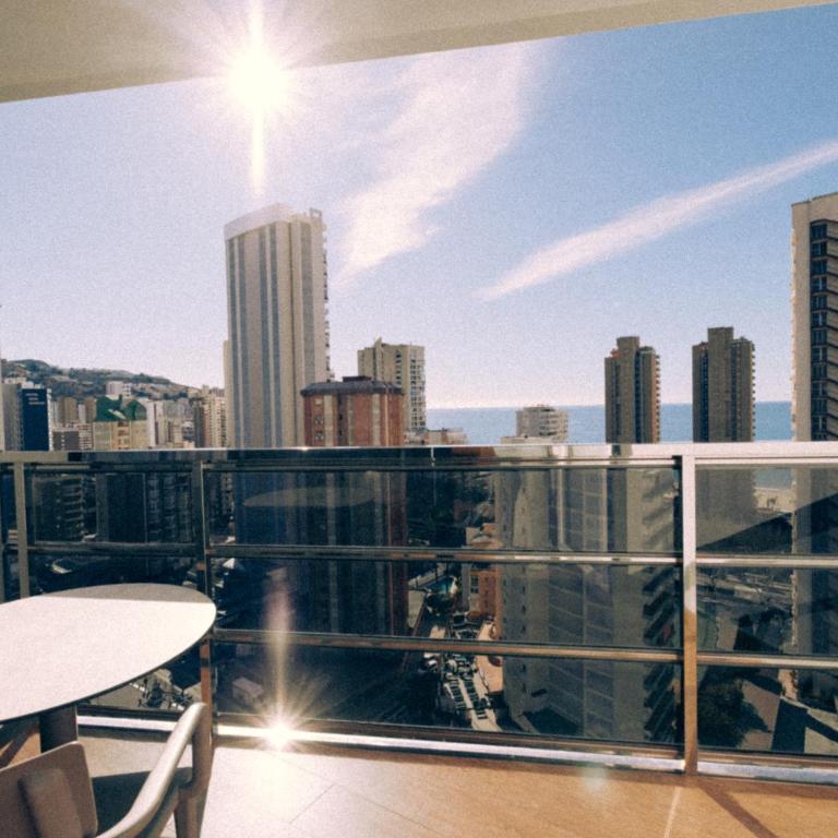 Marina Resort Benidorm - The Original Benidorm Vibe - Habitación Doble Premium - 3
