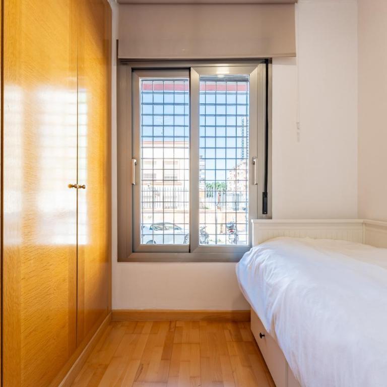 CT 378 - Faro's Malaga Citycenter - Cityapartment for 4 with parking - Two-Bedroom Apartment - 8