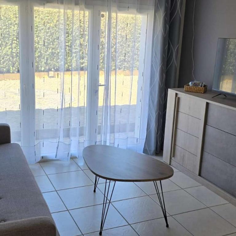 T3 climatisé avec jardin à 200 m de la plage - FR-1-100-249 - Apartment (4 Adults) - 11