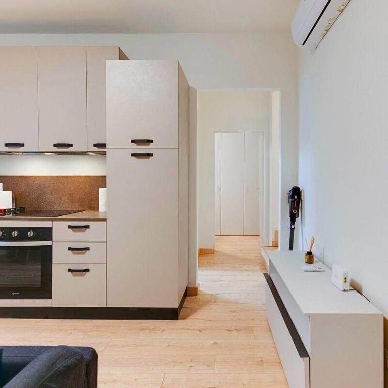 Centro Storico - 3 Camere - 2 Bagni e Free Wi-Fi - Appartamento con 3 Camere da Letto - 12