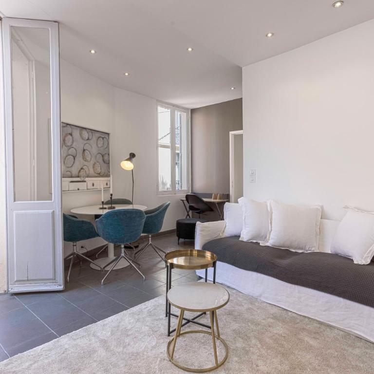 " White Meynadier " CityCenter - CONGRES - Terrasse - Clim - Wifi - Apartamento de 1 dormitorio - 3