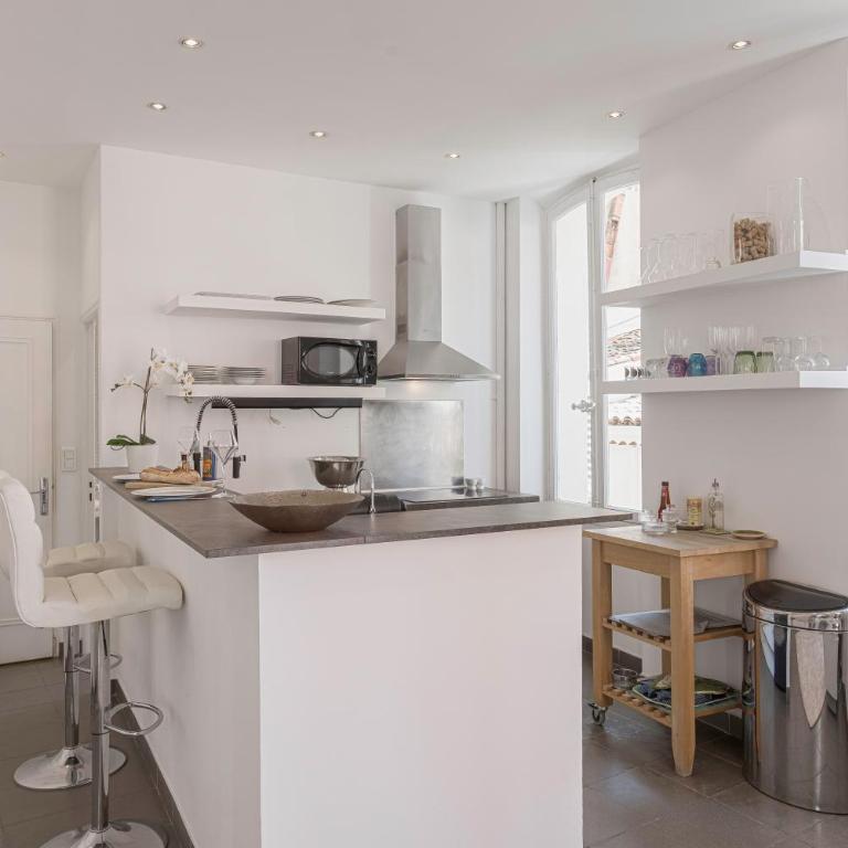 " White Meynadier " CityCenter - CONGRES - Terrasse - Clim - Wifi - Apartamento de 1 dormitorio - 5
