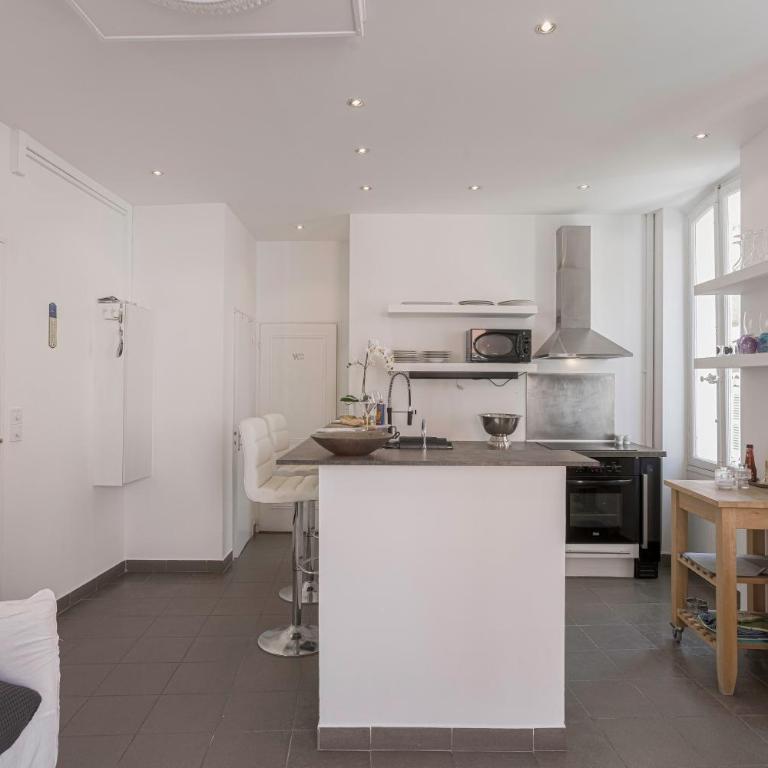 " White Meynadier " CityCenter - CONGRES - Terrasse - Clim - Wifi - Apartamento de 1 dormitorio - 7