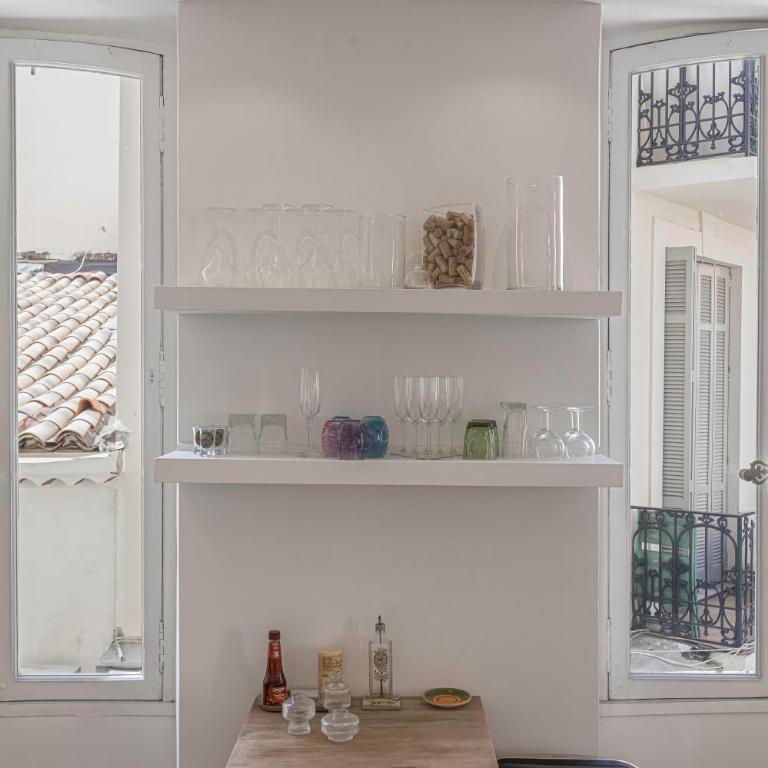 " White Meynadier " CityCenter - CONGRES - Terrasse - Clim - Wifi - Apartamento de 1 dormitorio - 10