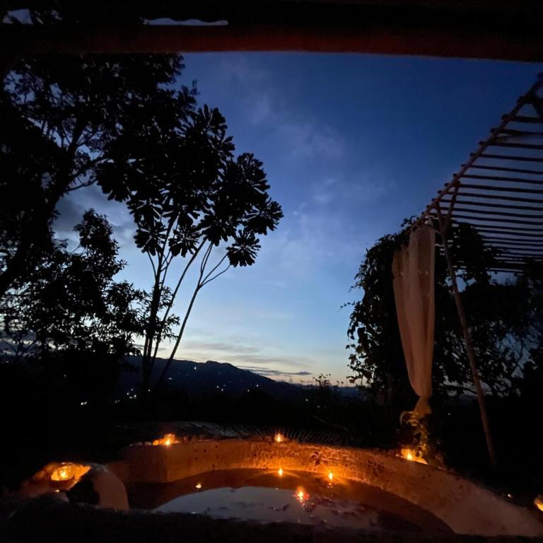 Private cabin with mountains view - One-Bedroom House - 3