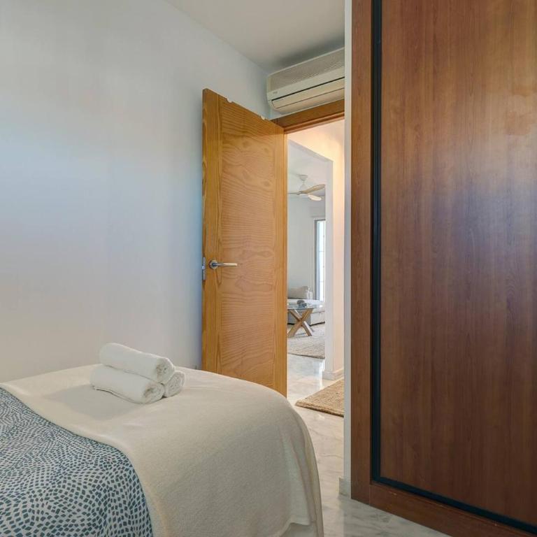 105 Welcoming Andalusian Style 2 Bed Apartment With Views of Miraflores Golf - Apartamento de 2 dormitorios - 33