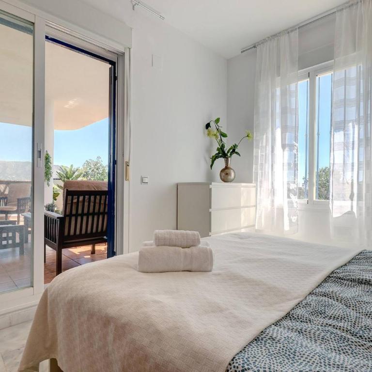 105 Welcoming Andalusian Style 2 Bed Apartment With Views of Miraflores Golf - Apartamento de 2 dormitorios - 13