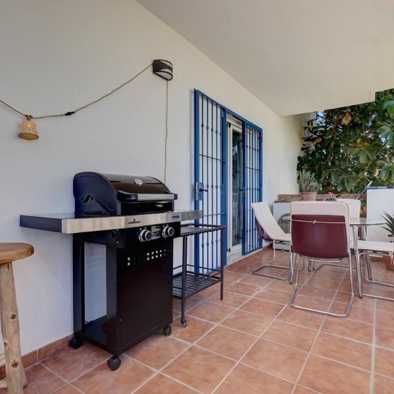 105 Welcoming Andalusian Style 2 Bed Apartment With Views of Miraflores Golf - Apartamento de 2 dormitorios - 17