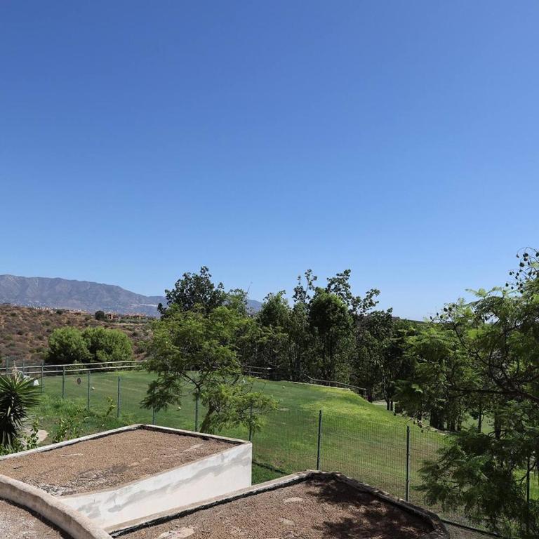 105 Welcoming Andalusian Style 2 Bed Apartment With Views of Miraflores Golf - Apartamento de 2 dormitorios - 38