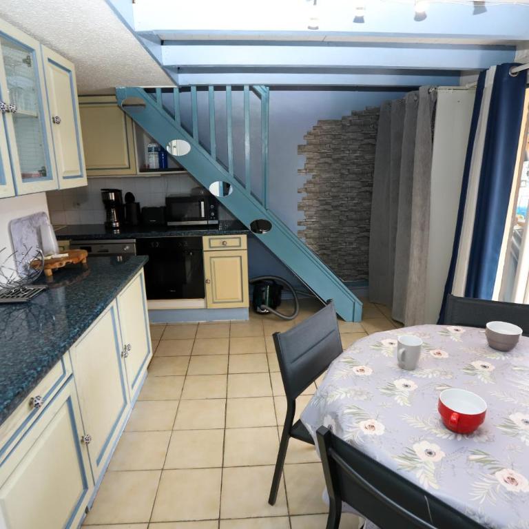 Maison dans résidence avec piscine 3 Chambres - Casa con 3 Camere da Letto - 6