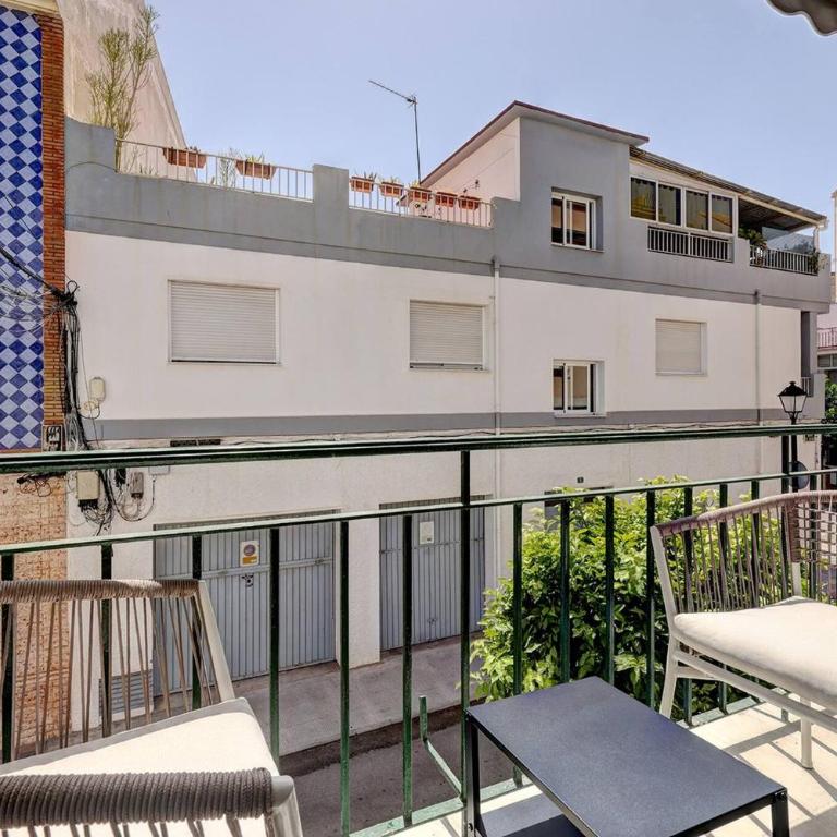 022 Stylish & Modern Fuengirola Apt, Near Beach - Apartamento de 2 dormitorios con balcón - 31
