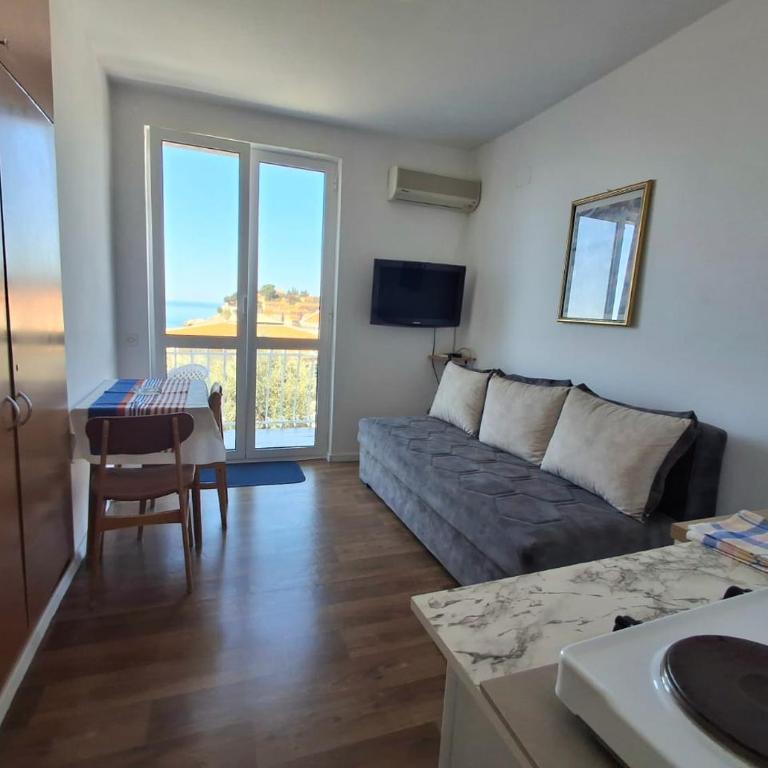 Sveti Stefan Family Apartments - Apartman sa Pogledom na More - 15