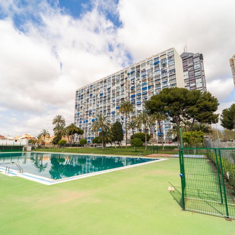 Benidorm piscina terraza a minutos de la playa - One-Bedroom Apartment - 10