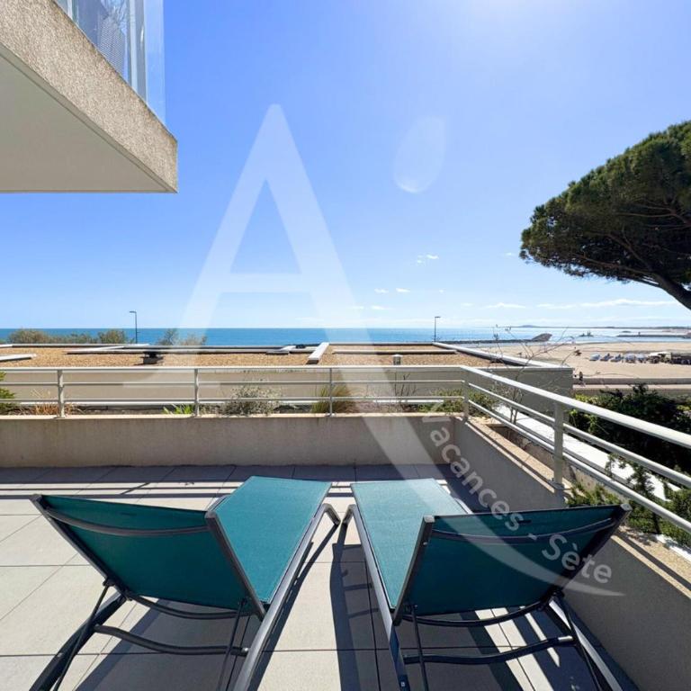FRONT DE MER 98 M², 3 CHAMBRES, TERRASSE 90 M² - Appartement 3 Chambres - 15