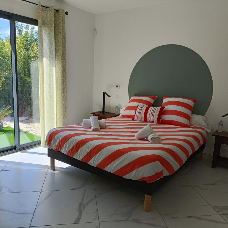 La Villa du Sud, Arles Camargue - Villa with Garden View - 18