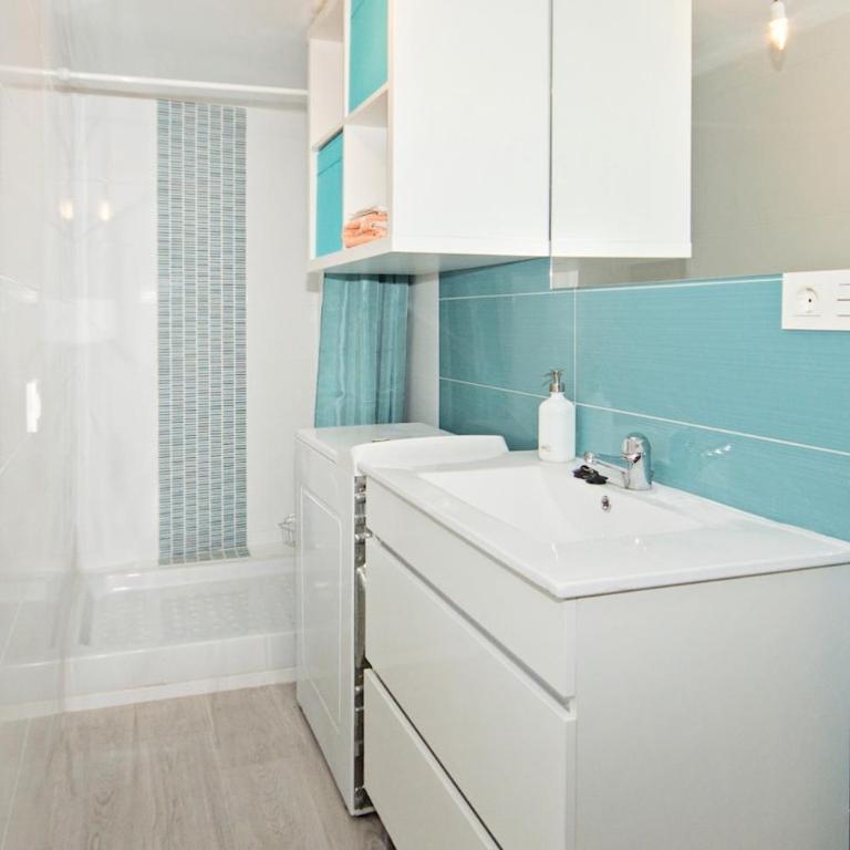 Casa Albaicin - Two-Bedroom Apartment - 18