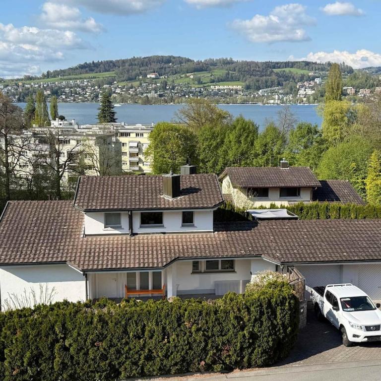 Spacious house with partial lake view - Haus mit 5 Schlafzimmern - 1
