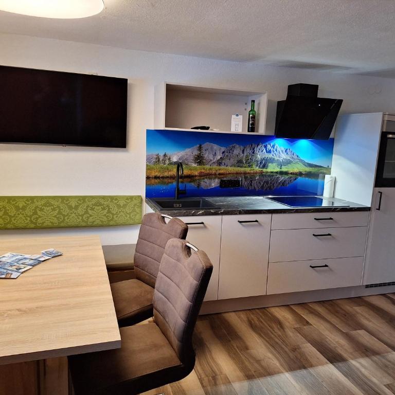 Ferienwohnung Weissacher - Apartment mit Balkon - 2